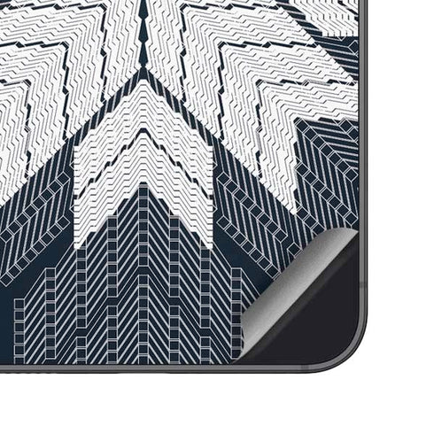 NYC Symmetric Flower Galaxy S25 Skin